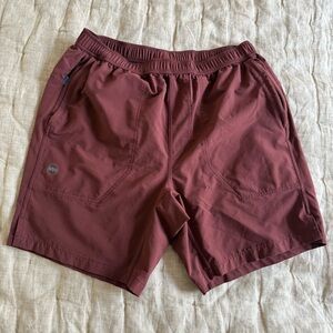 Janji Men’s Shorts 7” Size Medium